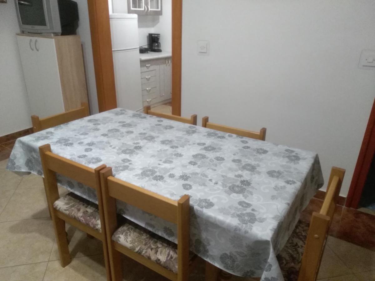 Apartman Borosa Vir Luaran gambar
