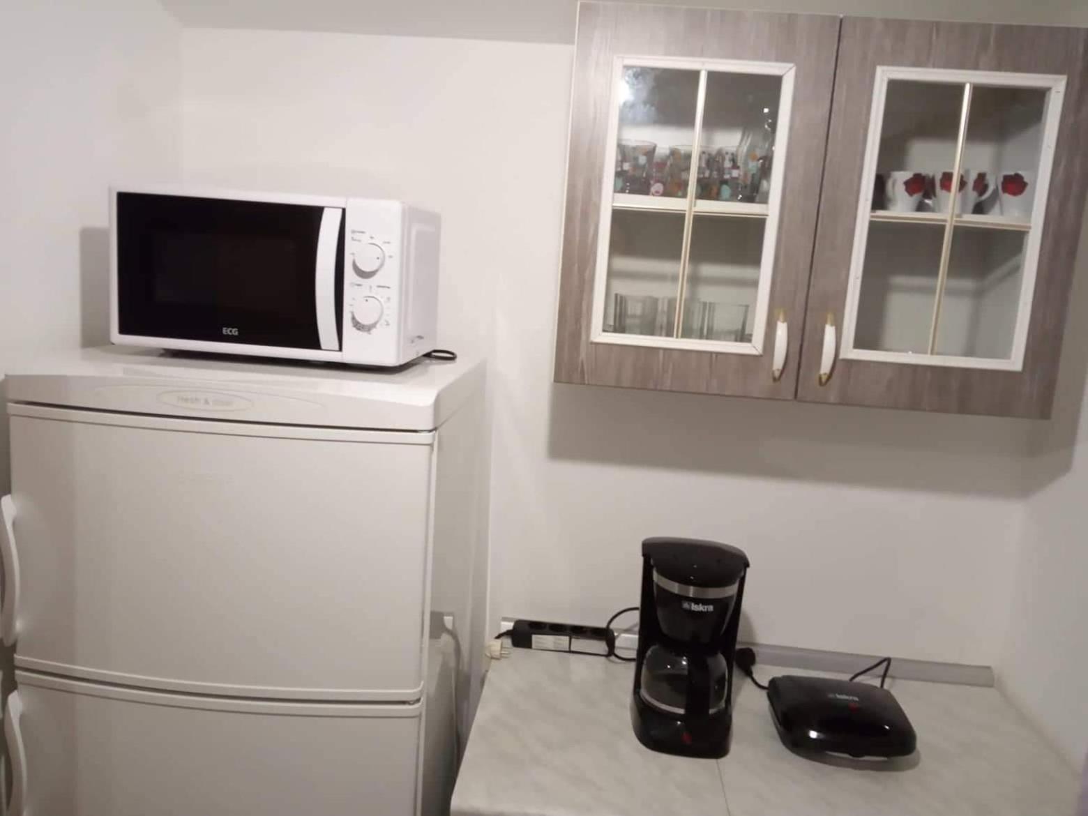 Apartman Borosa Vir Luaran gambar